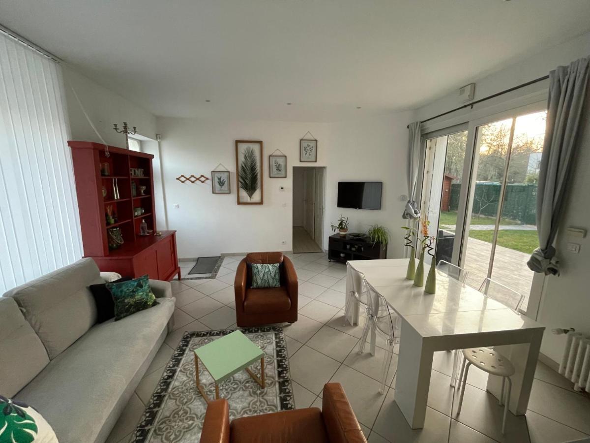 Maison Avec Vue Sur Le Chateau أورلييو المظهر الخارجي الصورة